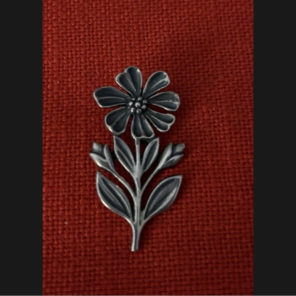 ISO James Avery Cosmos Pendant